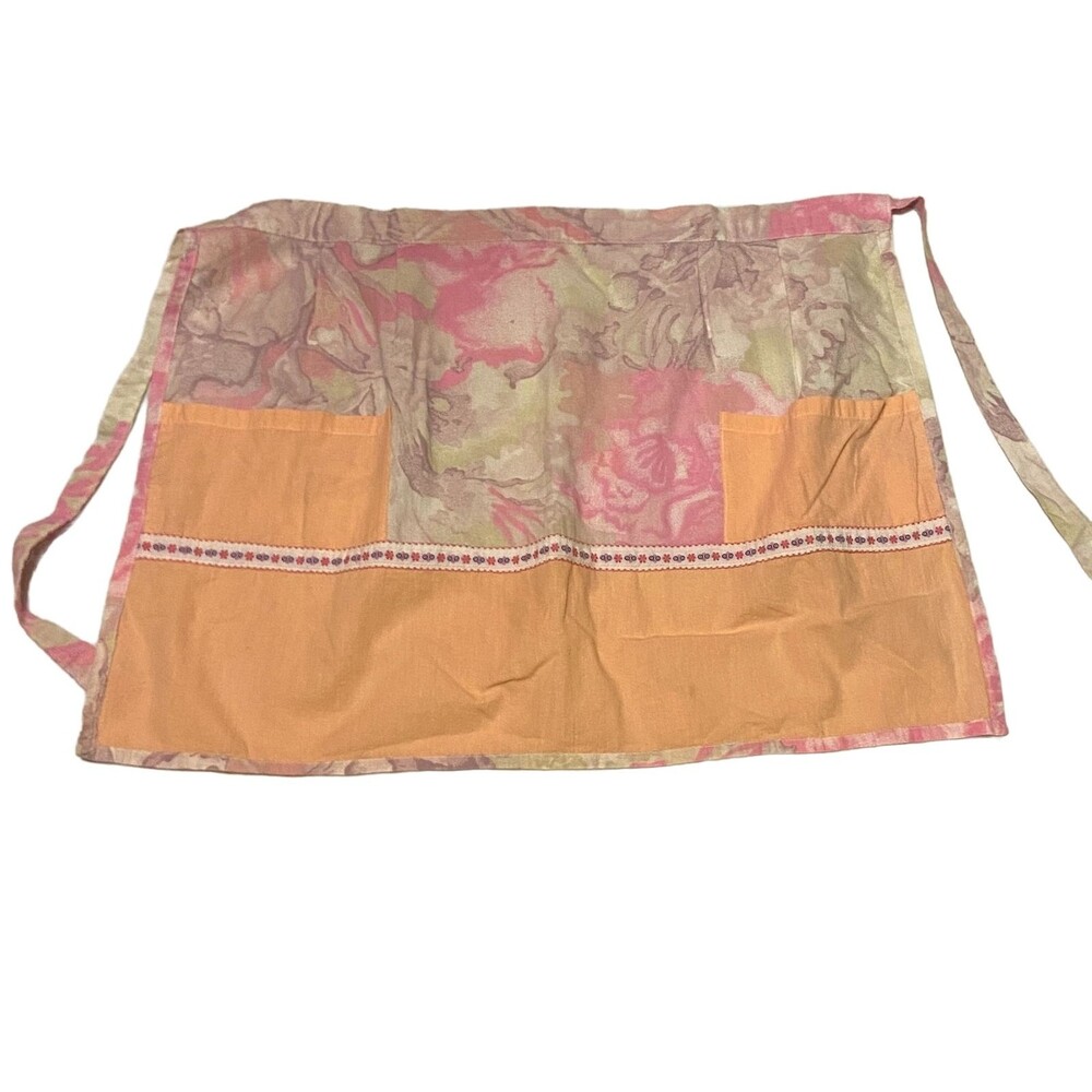 #5759 Womens Pink and Orange Half Apron with Pockets